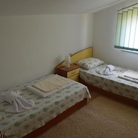 Hotel Yanis Czernomorec Zewnętrze zdjęcie