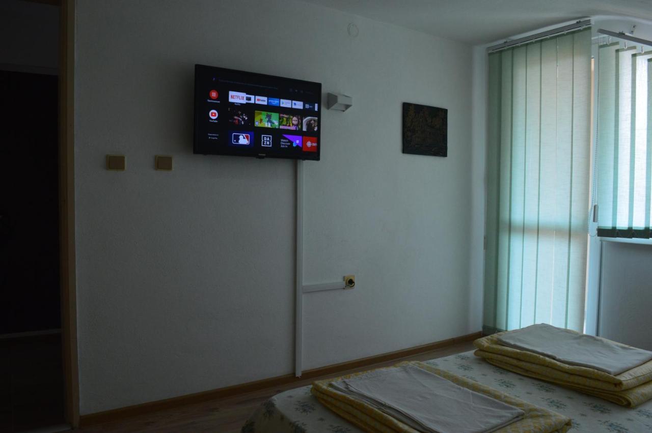 Hotel Yanis Czernomorec Zewnętrze zdjęcie