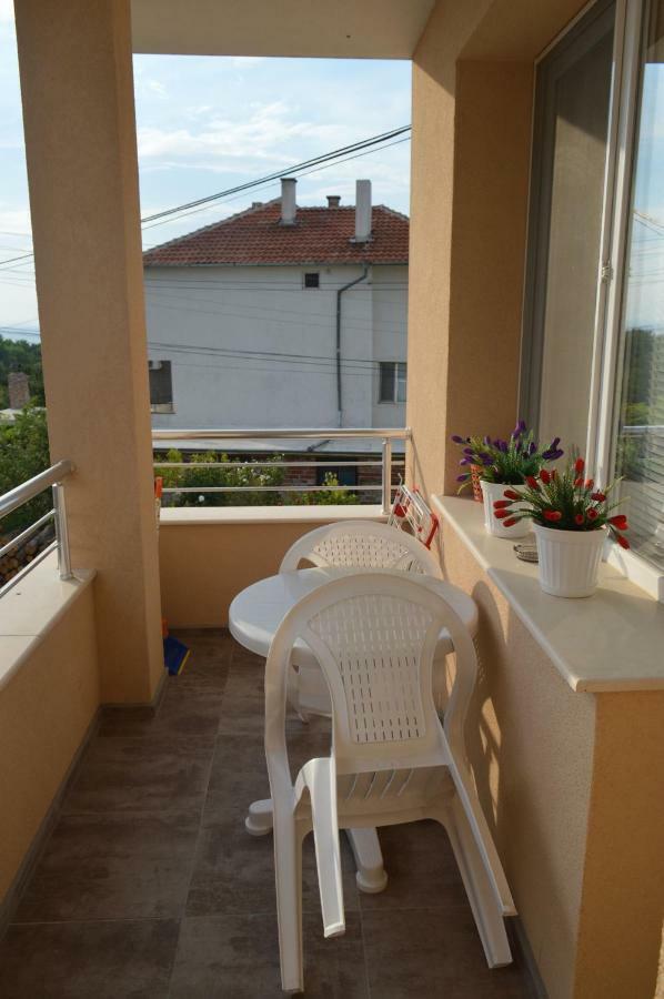 Hotel Yanis Czernomorec Zewnętrze zdjęcie